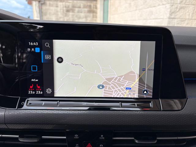 VOLKSWAGEN Golf usata, con Luci diurne LED
