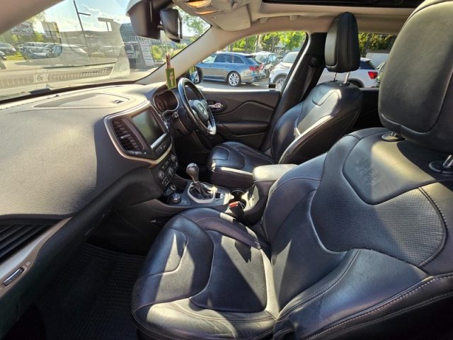 JEEP Cherokee usata, con ESP