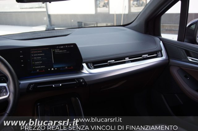 BMW 218 usata 8