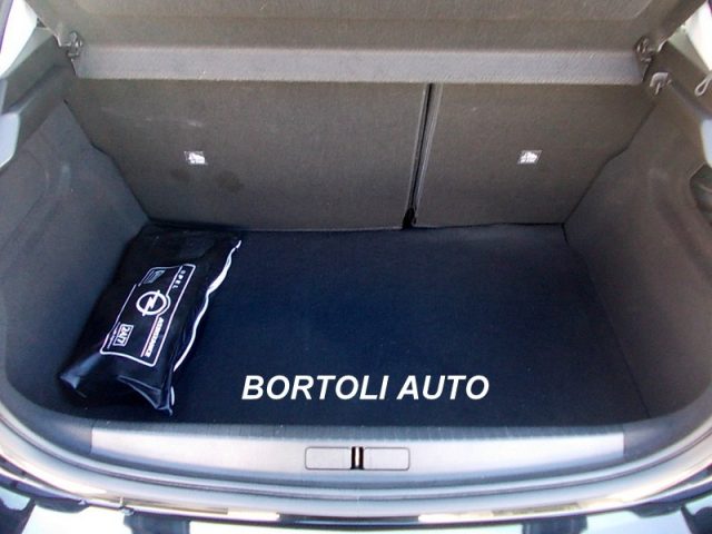 OPEL Corsa usata, con Chiusura centralizzata