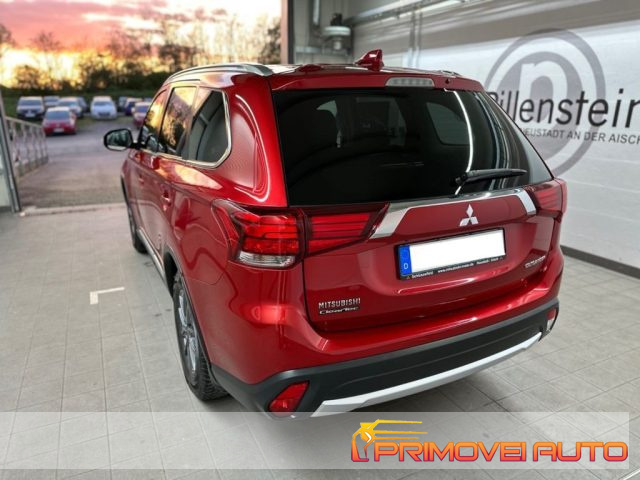 MITSUBISHI Outlander usata, con Chiusura centralizzata