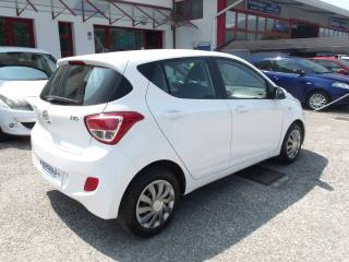 HYUNDAI i10 usata, con Airbag laterali