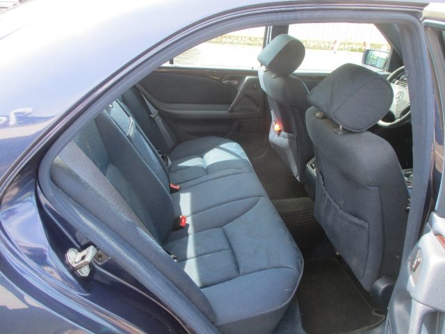 MERCEDES-BENZ E 250 usata, con Antifurto