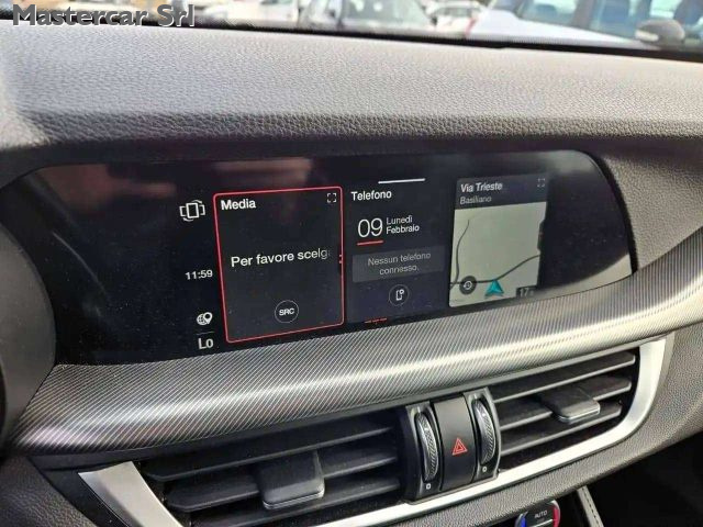 ALFA ROMEO Stelvio usata, con Fari Xenon