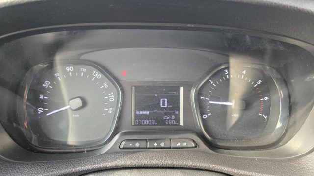 PEUGEOT Expert usata, con Sensori di parcheggio posteriori