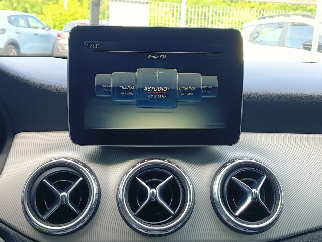 MERCEDES-BENZ GLA 200 usata, con ESP
