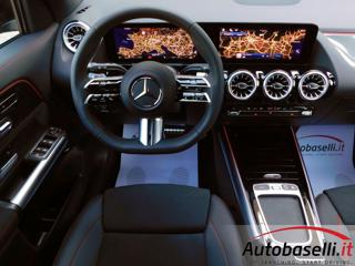 MERCEDES-BENZ GLA 180 usata, con Controllo automatico clima