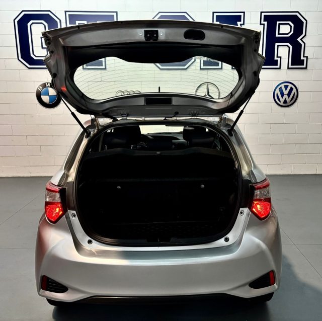 TOYOTA Yaris usata, con Cronologia tagliandi