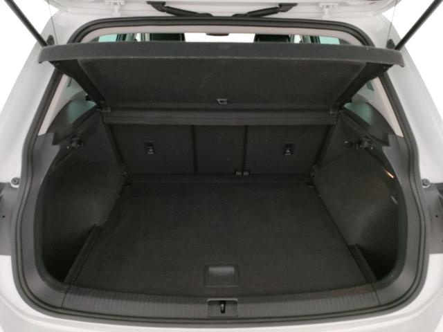 VOLKSWAGEN Tiguan usata, con USB