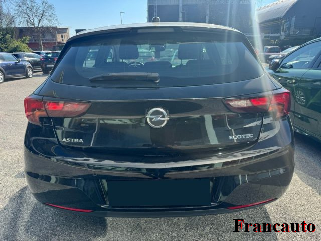 OPEL Astra usata, con Airbag laterali