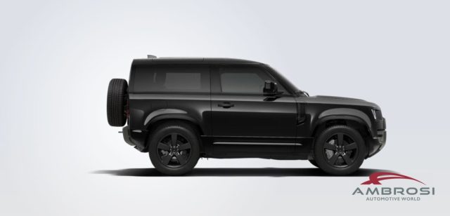 LAND ROVER Defender usata 1