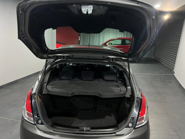 LANCIA Ypsilon usata, con Chiusura centralizzata