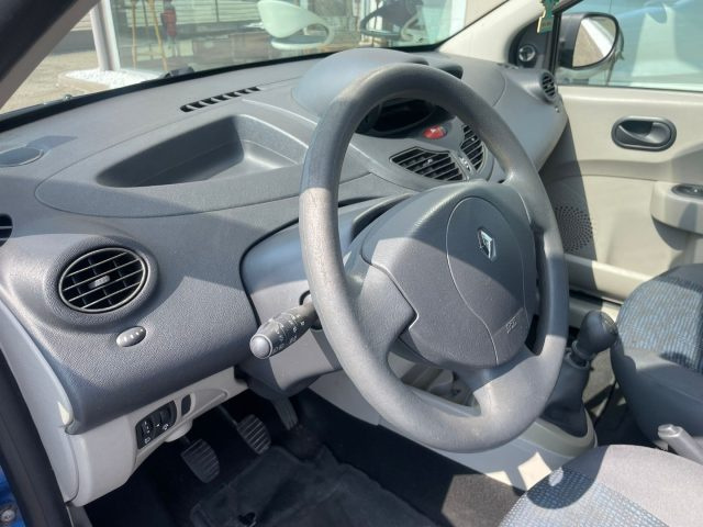 RENAULT Twingo usata 10
