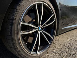 BMW 320 usata, con Sensori di parcheggio anteriori