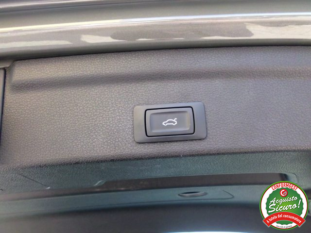 AUDI Q3 usata, con Volante multifunzione