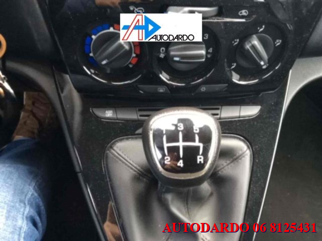 LANCIA Ypsilon usata, con Autoradio digitale