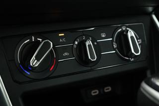 VOLKSWAGEN Taigo usata, con Boardcomputer