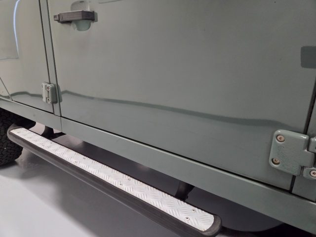 LAND ROVER Defender usata, con Chiusura centralizzata telecomandata