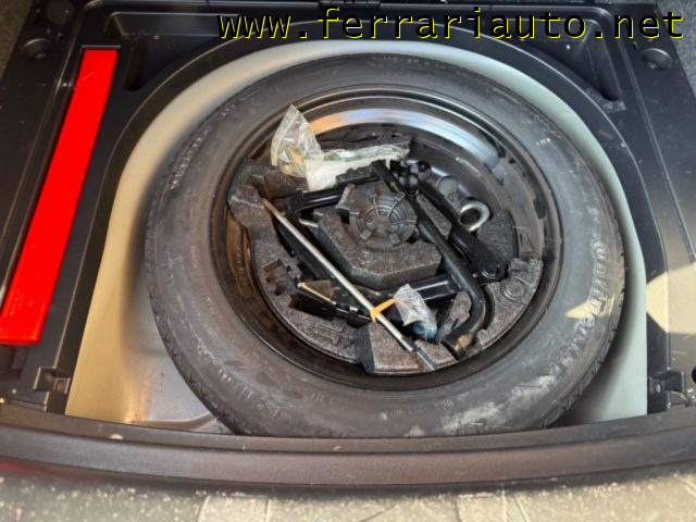 VOLVO V40 usata, con Sedile posteriore sdoppiato
