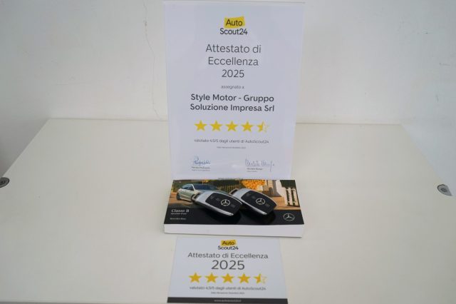 MERCEDES-BENZ B 180 usata, con Volante in pelle