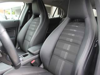 MERCEDES-BENZ GLA 200 usata, con Controllo automatico clima