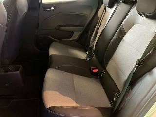 RENAULT Clio usata, con Fari LED