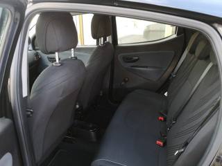 LANCIA Ypsilon usata, con Sedile posteriore sdoppiato