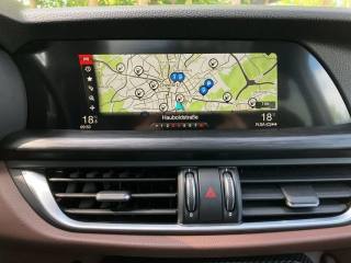 ALFA ROMEO Stelvio usata, con Interni in pelle