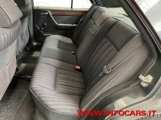 MERCEDES-BENZ 200 usata 6