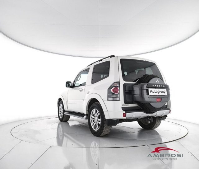 MITSUBISHI Pajero usata 3