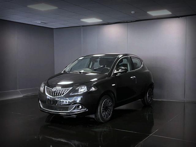 LANCIA Ypsilon usata, con ABS