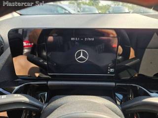 MERCEDES-BENZ GLA 200 usata 12
