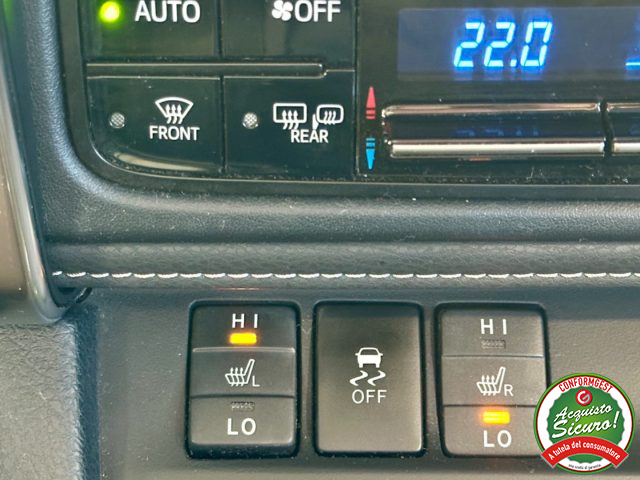 TOYOTA Auris Touring Sports usata, con Fendinebbia