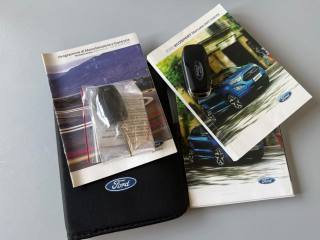 FORD EcoSport usata, con Sensori di parcheggio posteriori