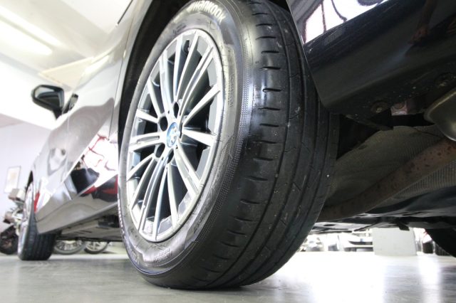 BMW 225 usata, con Touch screen
