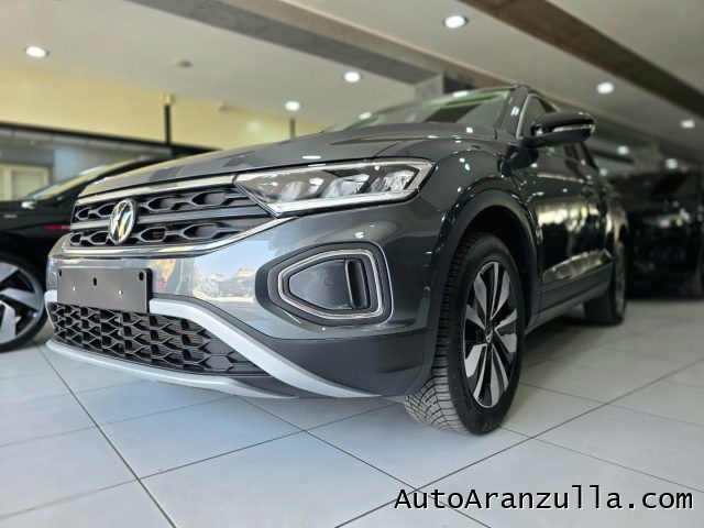 VOLKSWAGEN T-Roc usata, con Luci diurne LED