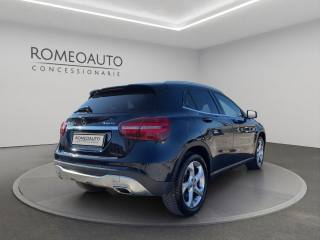 MERCEDES-BENZ GLA 220 usata, con Cerchi in lega