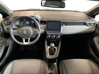 RENAULT Clio usata, con Controllo automatico clima