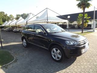 VOLKSWAGEN Touareg usata, con Autoradio