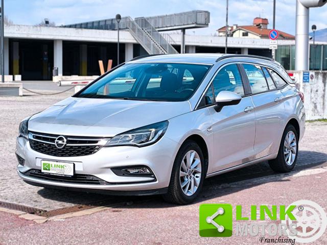 OPEL Astra usata, con Servosterzo