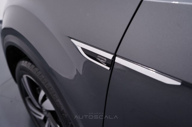VOLKSWAGEN T-Roc usata 31