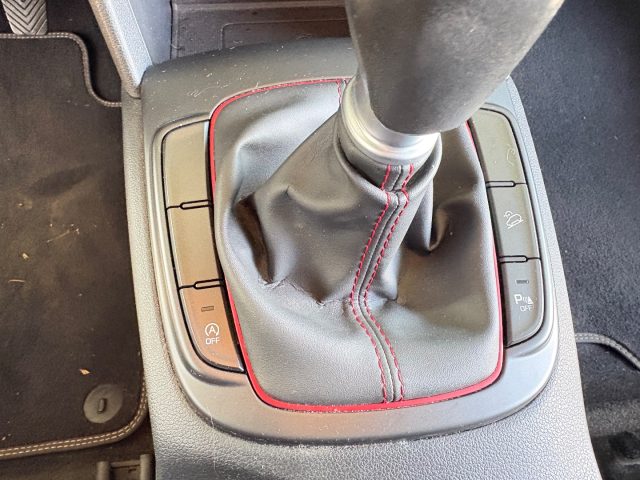 HYUNDAI Kona usata, con Luci diurne LED