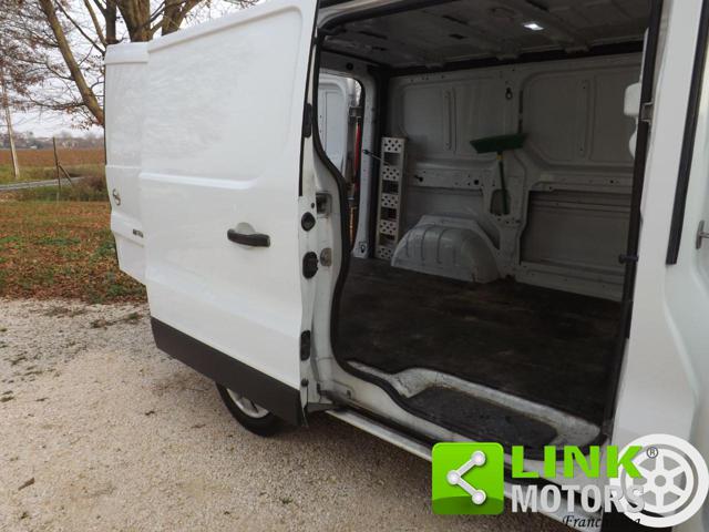 OPEL Vivaro usata 48