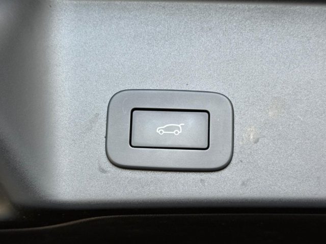 LAND ROVER Range Rover Evoque usata, con Riconoscimento dei segnali stradali