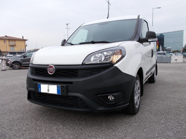 FIAT Doblo usata, con Airbag Passeggero