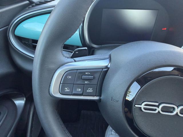 FIAT 600 usata, con Touch screen