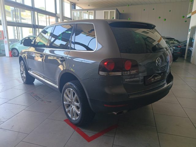 VOLKSWAGEN Touareg usata, con Antifurto