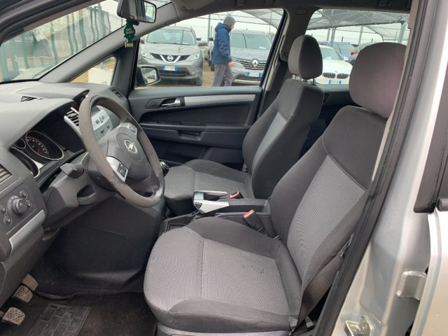 OPEL Zafira usata, con Controllo automatico clima