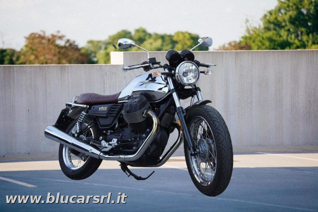 MOTO GUZZI V7 usata 0
