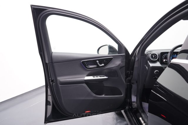 MERCEDES-BENZ GLC 220 usata, con Controllo automatico clima